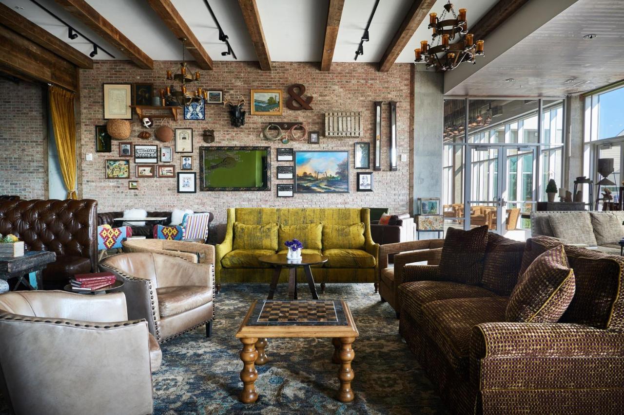 The Stella Hotel, Autograph Collection Bryan Exterior foto