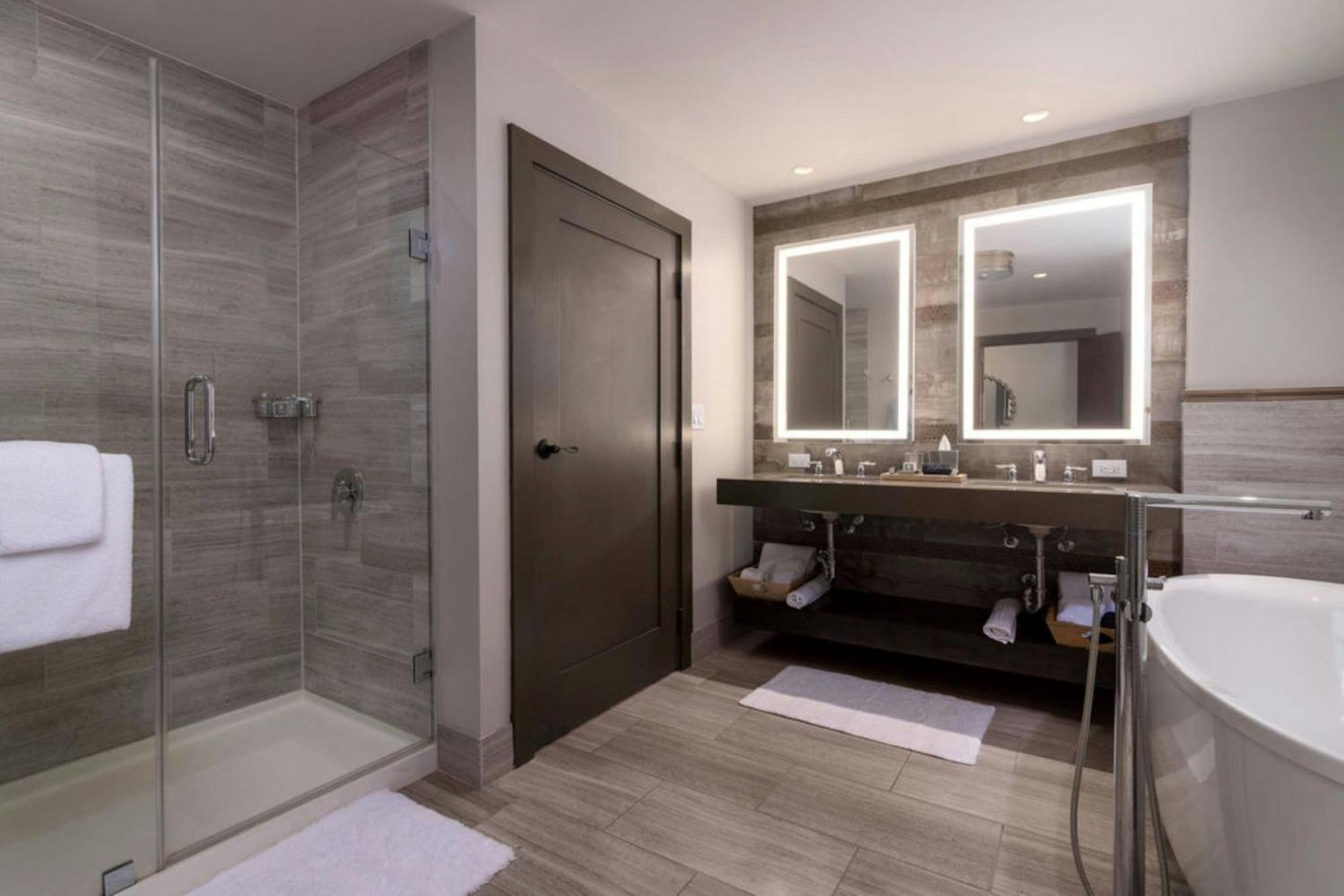 The Stella Hotel, Autograph Collection Bryan Exterior foto